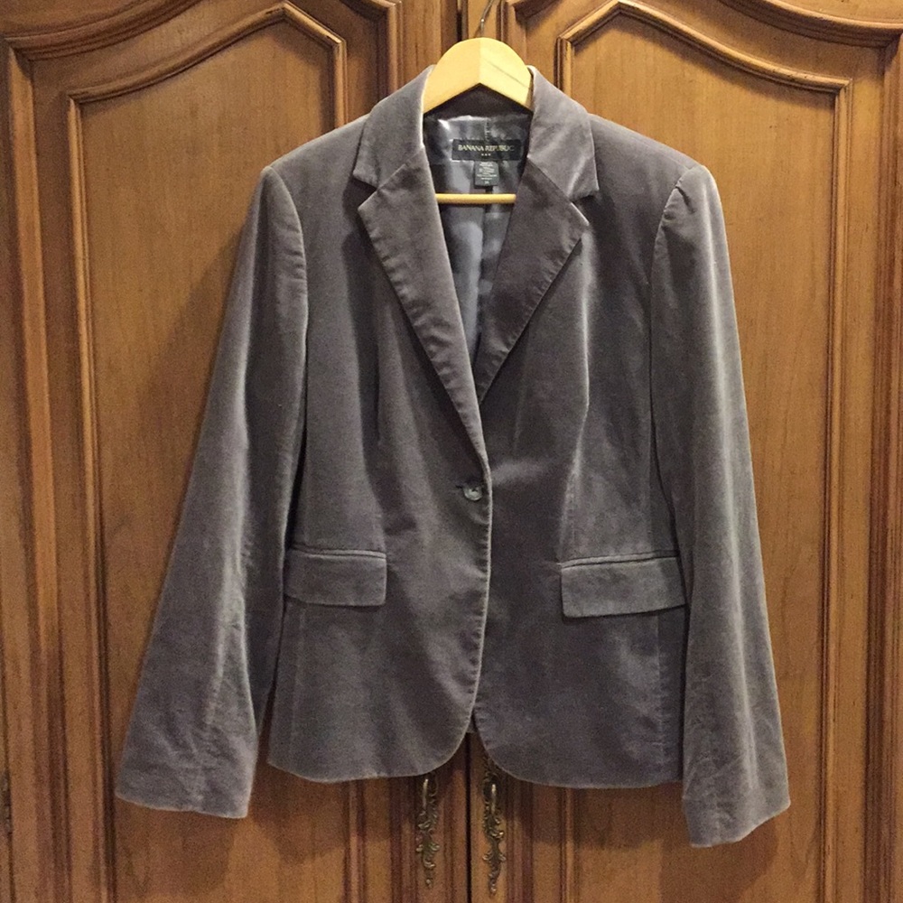 Women’s Banana Republic Grey Velour Blazer size 14